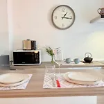 شقة Dimora Concept-summer Apartment-sea View Terrace And Parking بورجيو فيريزي