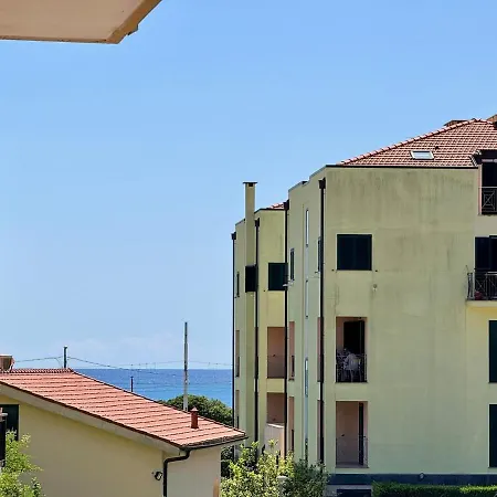 Dimora Concept-summer Apartment-sea View Terrace And Parking بورجيو فيريزي